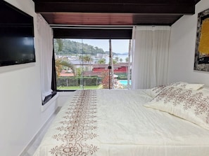 4 bedrooms, iron/ironing board, free WiFi, bed sheets - VISTA MAR - CONDOMINIO - PISCINA - PRAIA  (Angra dos Reis)