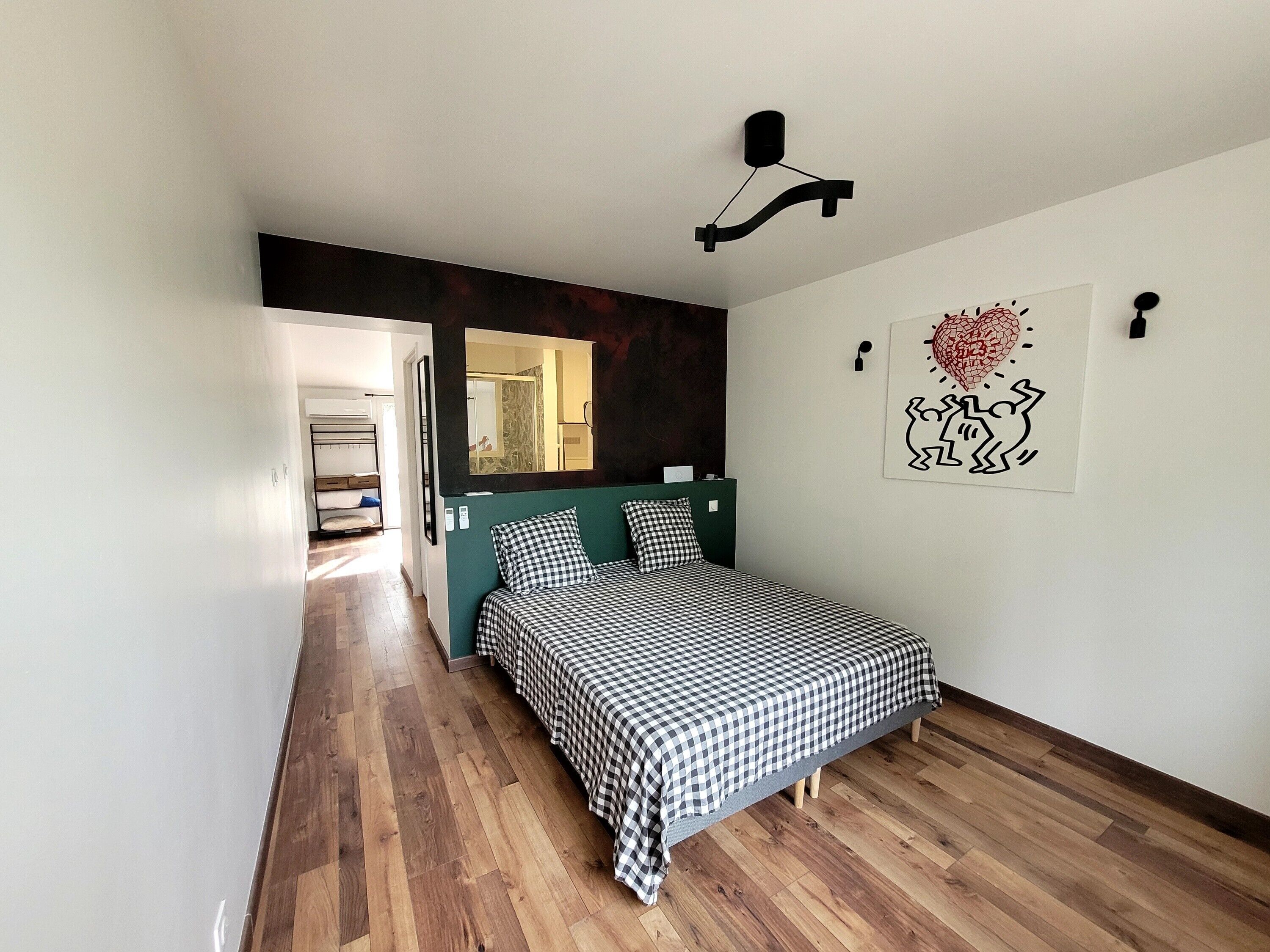 1 bedroom, WiFi, bed sheets