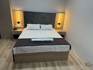 Luxury Double Room - ADA LUXURY HOTEL (YENİŞEHİR)