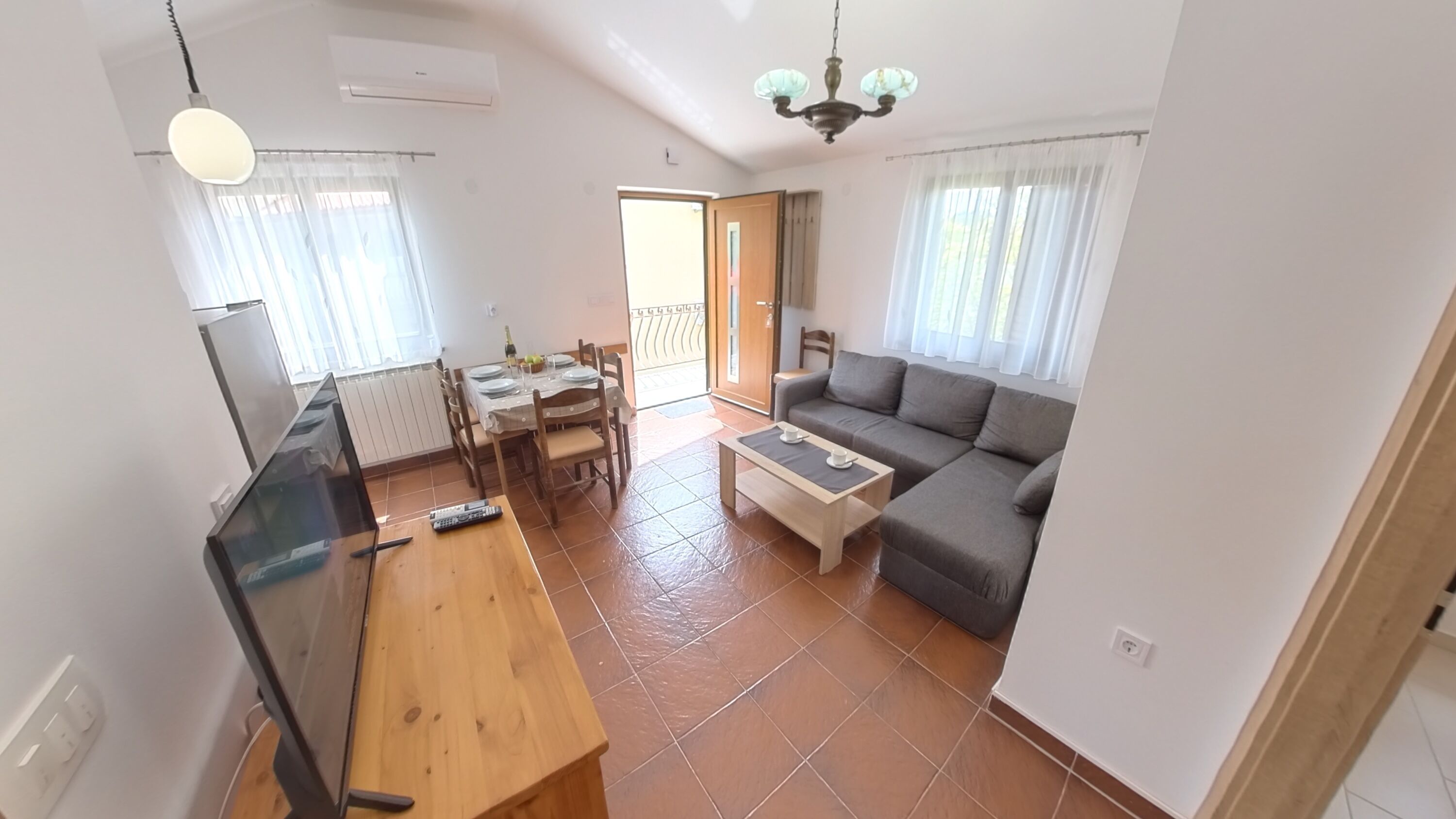Apartment, 2 Bedrooms, Balcony | Living room