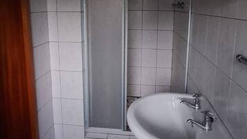 Hus - 4 sovrum - tillgänglighetsanpassat - rökare | Badrum