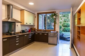 Private kitchen - Ava Soho, an oasis! (Buenos Aires)