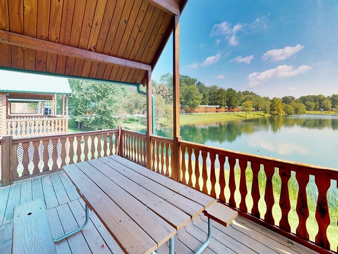 Family Cabin | Exterior
