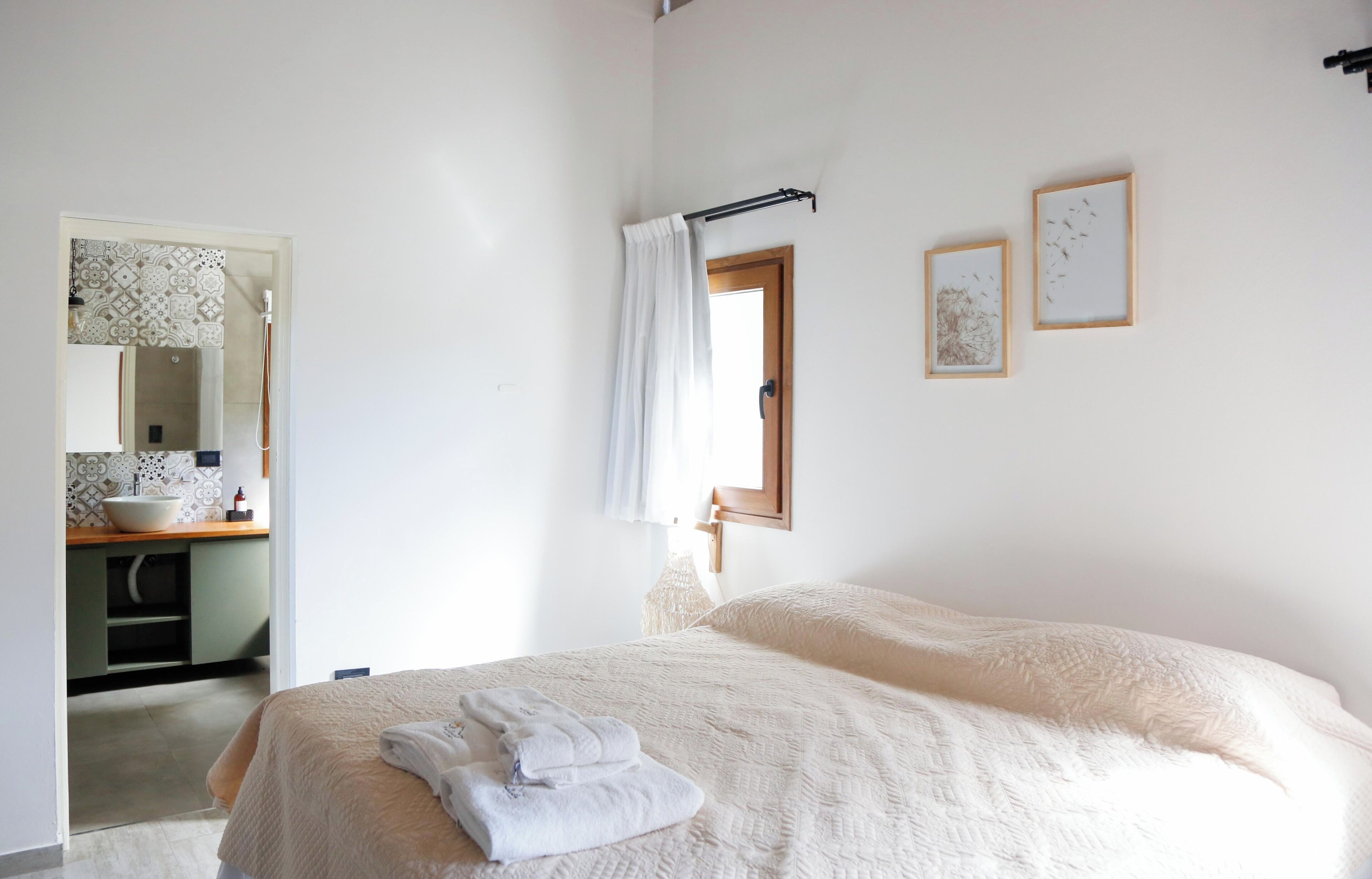 Cabana familiar | Caixa forta a l'habitació i cortines opaques 
