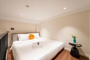 Blackout curtains, iron/ironing board (on request), free WiFi - Sy's Home (Thanh Pho Ho Chi Minh)