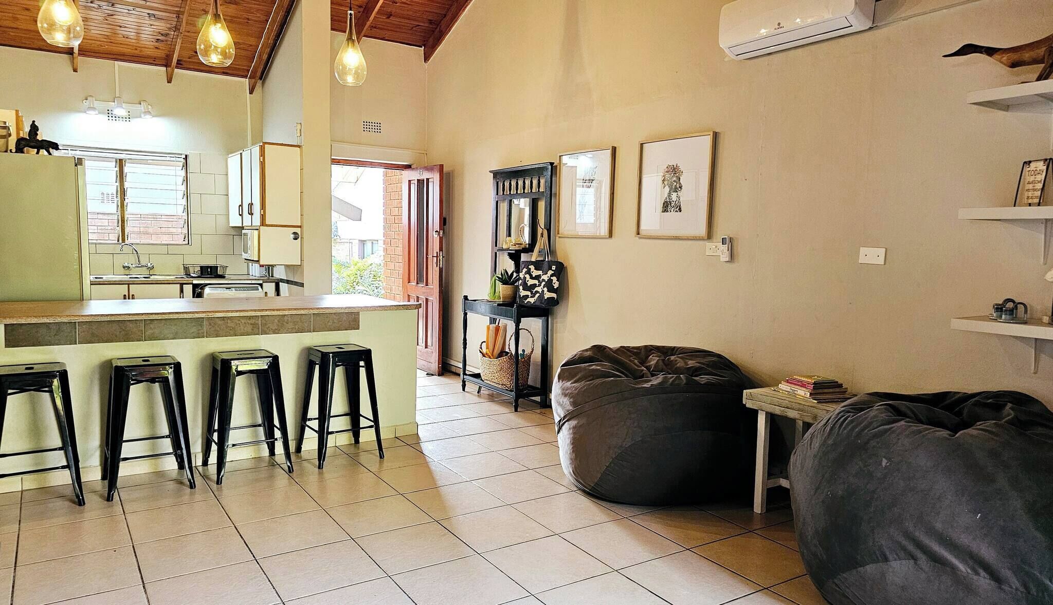 Apartment, 3 Bedrooms, Patio | Interior