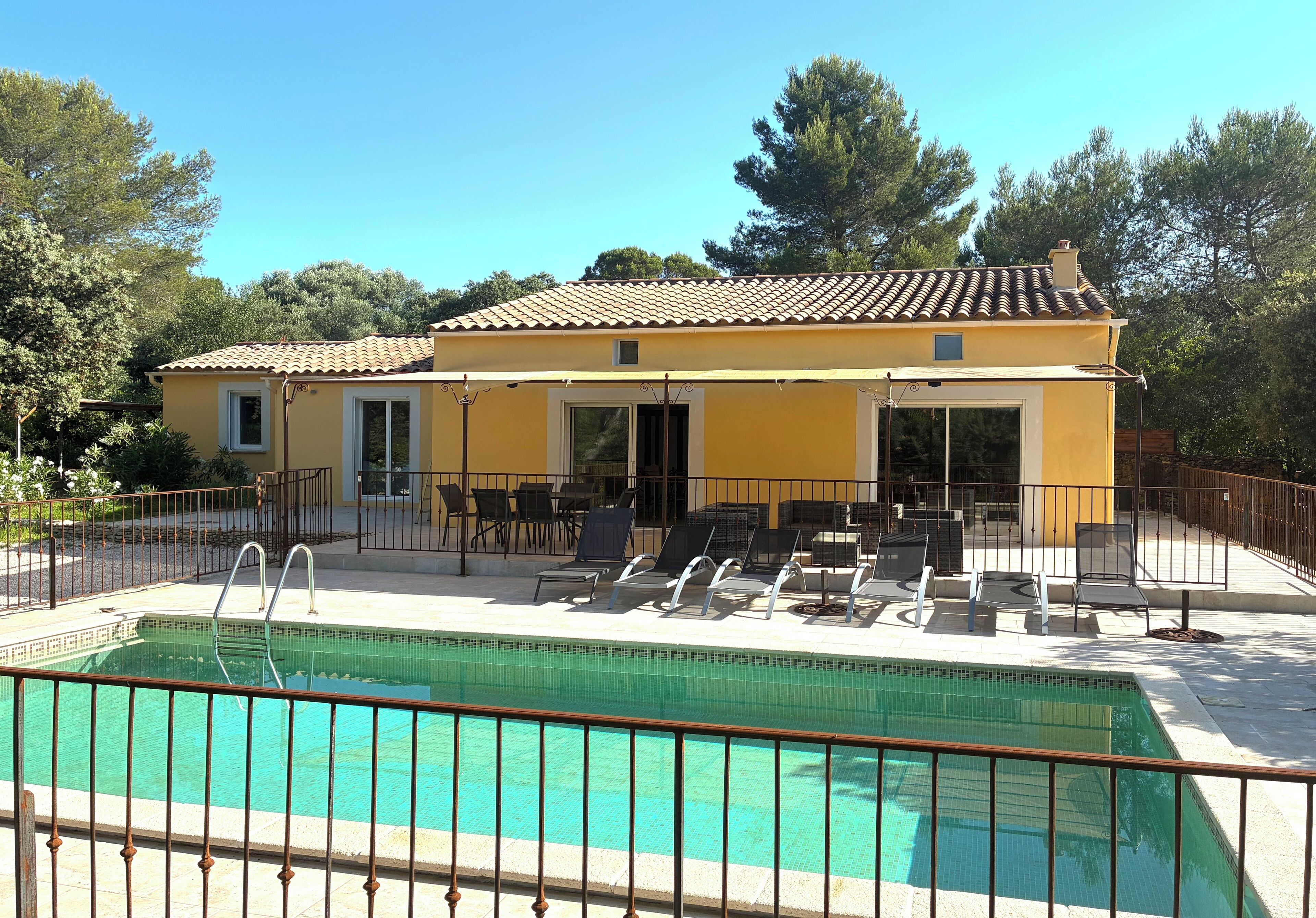 Piscine extérieure