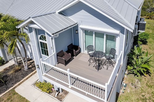 Luxury House, Pool View | Outdoor dining