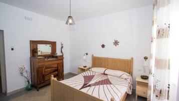 Quadruple Room, Garden View