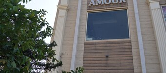 Hotel Amour Chandigarh Zirakpur