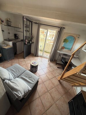 Living area - Le Nid Provençal (Aix-en-Provence)