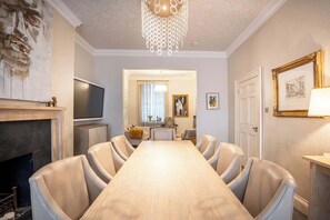 Dining - Luxury Central London Apartment  Craven Street (London)