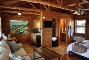 Standard Single Room, Patio | Free WiFi