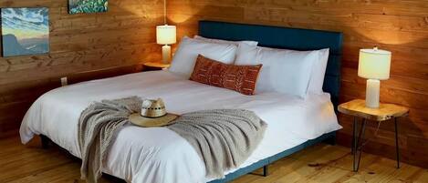 Standard Single Room, Patio | Free WiFi