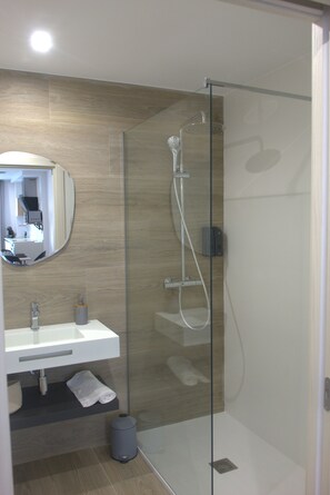 Condo, Balcony | Bathroom