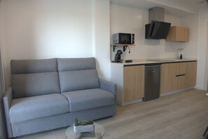 Condo, Balcony | Interior