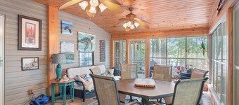 Island Cottage - Budget-friendly, cozy and charming cottage!