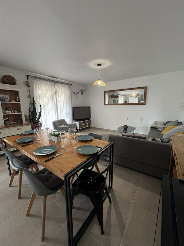 Interior - Vrbo Property (Cavalaire-sur-Mer)