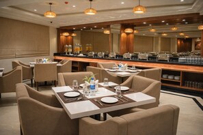 Dining - One Earth Heritage Katra (Katra)