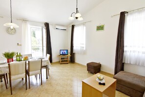Apartment, 2 Bedrooms, Balcony | Living room - Bright Flat With Shared Pool in Tar (Tar-Vabriga)