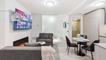 TV, fireplace, offices
