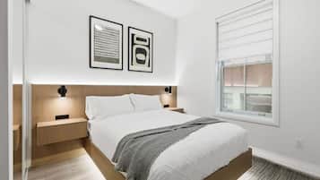 3 bedrooms, desk, iron/ironing board, WiFi