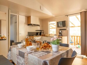 Dining - Cottage with air conditioning - 6 guests (Vic-la-Gardiole)
