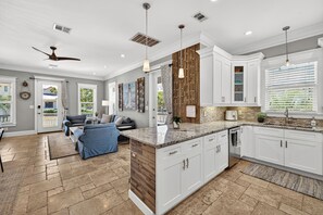 Interior - New! Private Pool -Free Golf Cart -Block to Beach -Fully Updated -Crystal Beach (Destin)