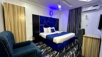 Deluxe Double Room | Free WiFi