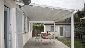 Outdoor dining - Vrbo Property (Pietrasanta)