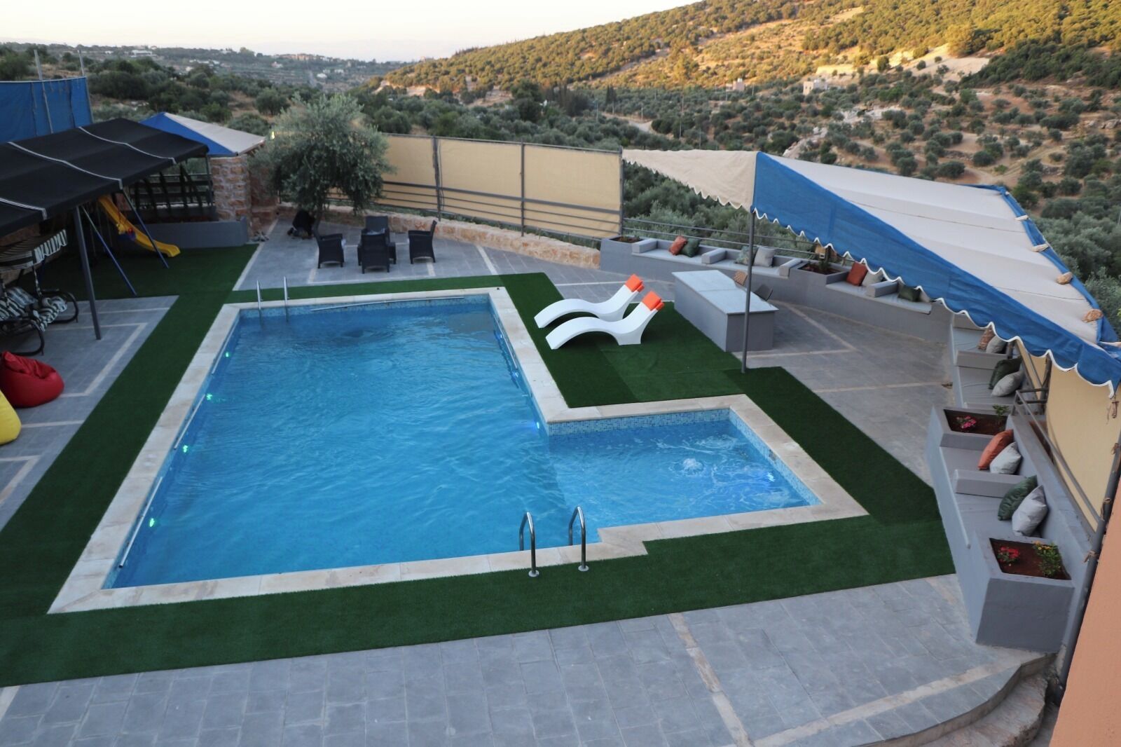 Pool
