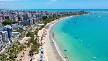 Perto da praia, 10 bares na praia