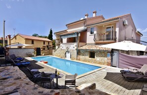 Apartment, 1 Bedroom, Balcony | Pool - Lovely Poolside Apartment in Tar (Tar-Vabriga)