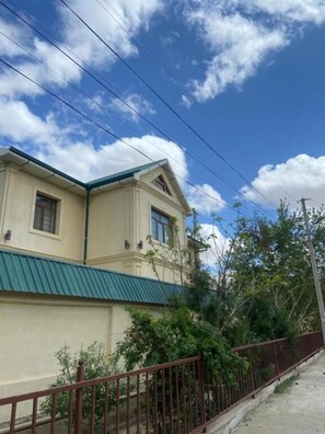 Exterior - Yurta Guest House (Nukus)