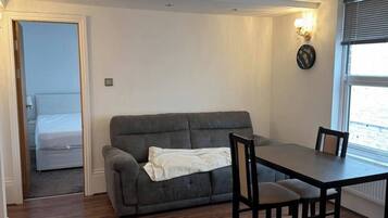 Apartment, 1 Bedroom | Living room