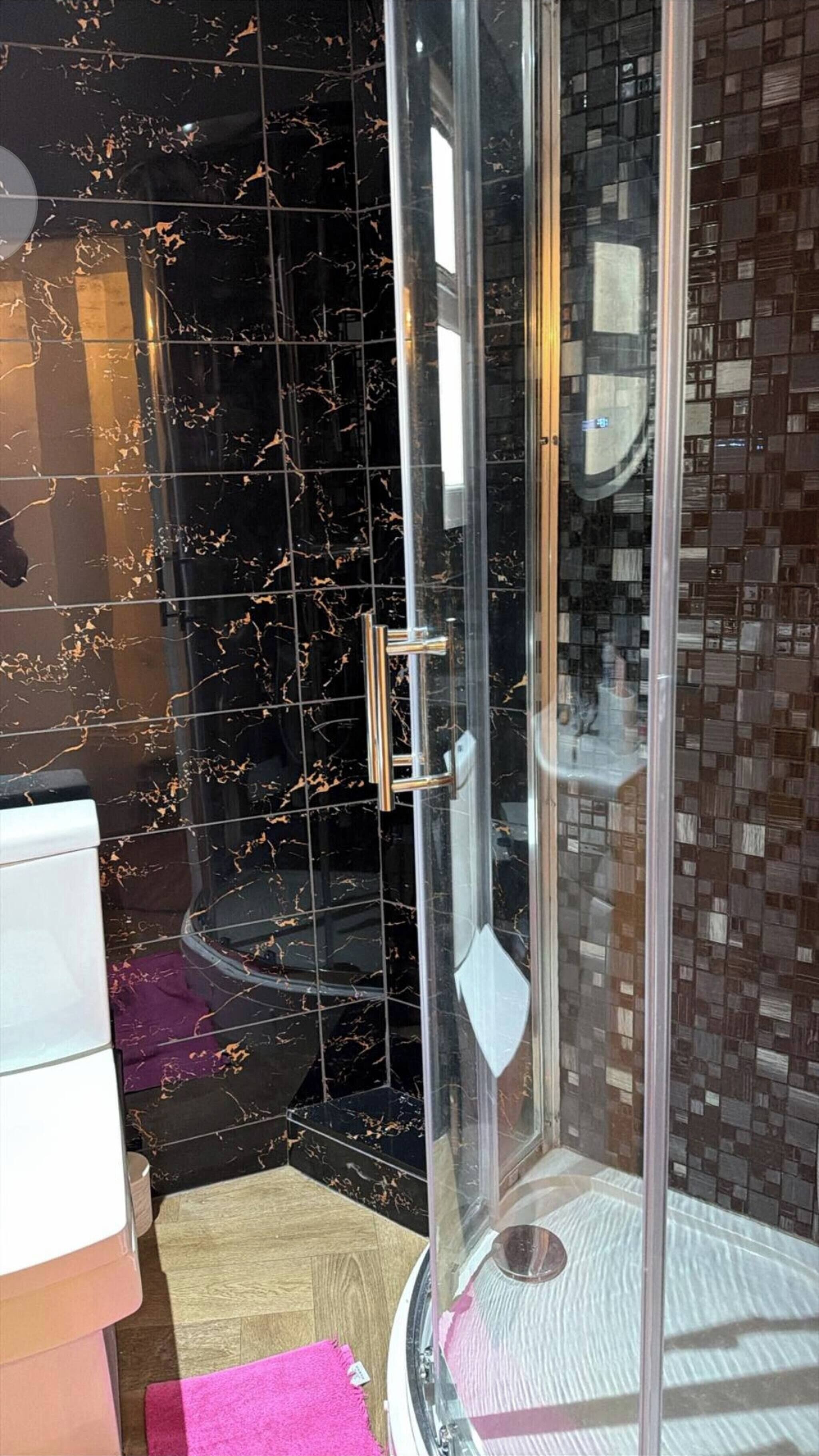 Apartment, 1 Bedroom | Bathroom