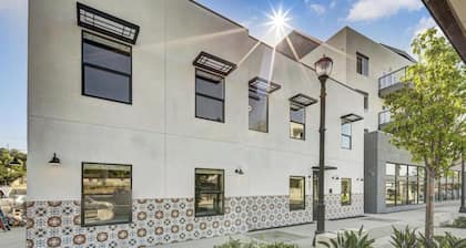 Vista Suite | Near Legoland & Carlsbad
