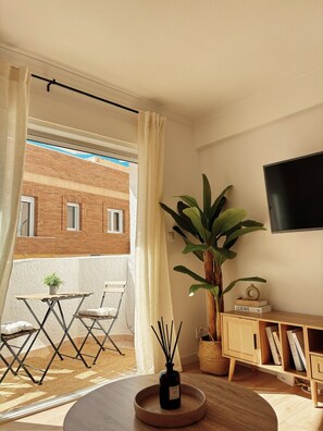 Interior - Boho House · Beach 1 min · Full Refurbished Apt (Roquetas de Mar)