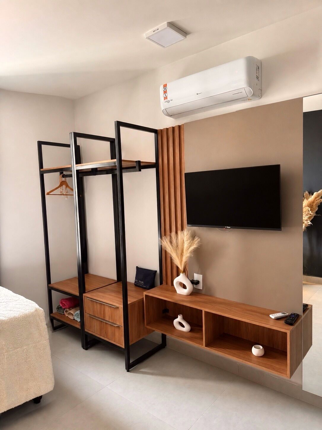1 quarto, ferros/tábuas de passar roupa, Wi-Fi, roupa de cama