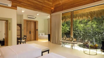 Deluxe Villa | Premium bedding, free WiFi, bed sheets