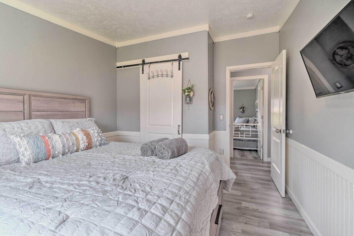 3 chambres, lit parapluie, Wi-Fi, draps fournis