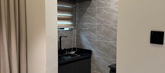 GREYFIELD APARTMENT ANNEX
