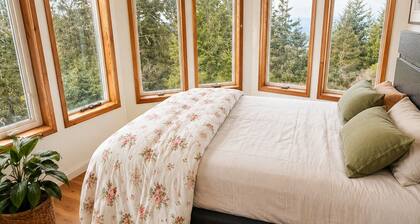 Beautiful View, Pet Friendly, Rural, Luna Blanca Lookout