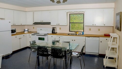 Grand Beach 3BR Villa # 11 at South Beach Resort