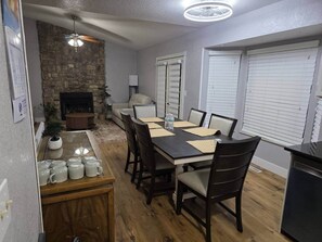 Dining - Sagewood Suite | Centennial (Centennial)