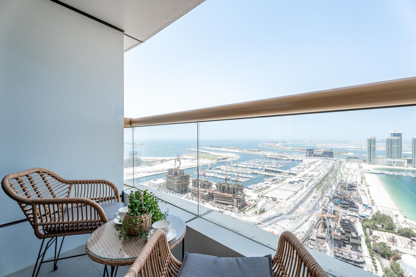Deluxe Apartment, 2 Bedrooms, Kitchen, Beach View | Balcony