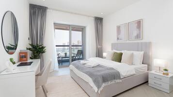 Signature Apartment, 2 Bedrooms, Harbour View | Egyptian cotton sheets, premium bedding, down duvets, in-room safe