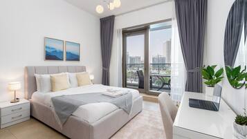 Executive Apartment, 1 Bedroom, Pool View | Egyptian cotton sheets, premium bedding, down comforters, in-room safe