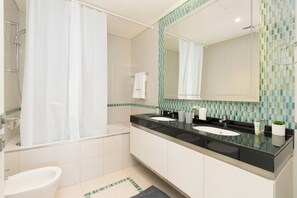 Appartamento Luxury, 1 camera da letto, cucina, vista mare | Bagno