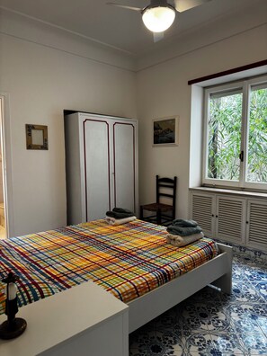 WiFi, bed sheets - Vrbo Property (Anacapri)
